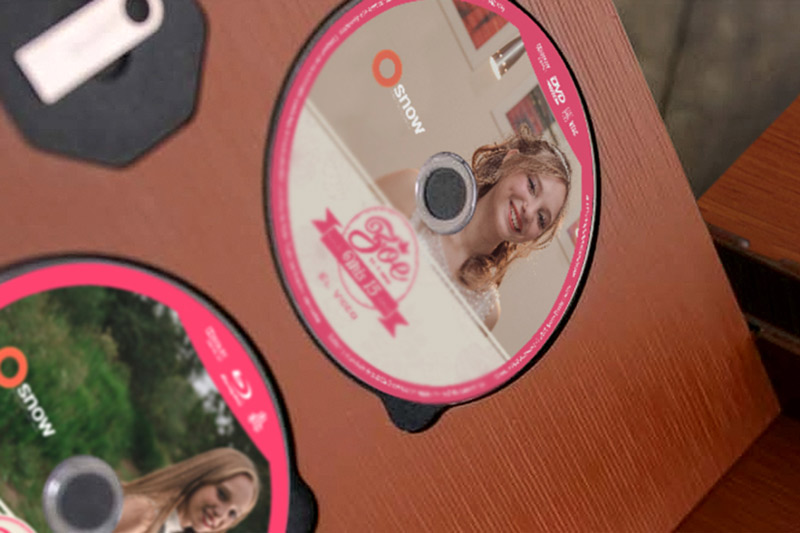 Estuche Deluxe con Blu-ray y DVD